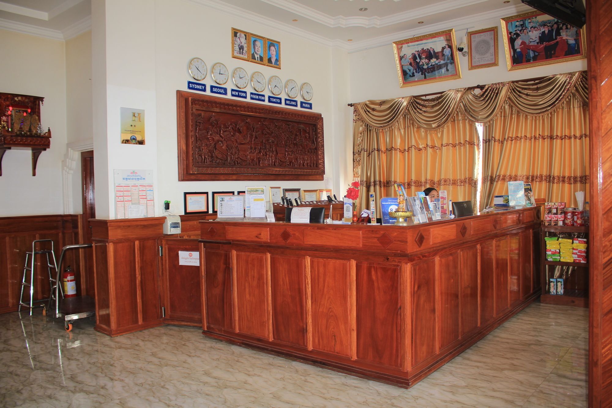 Emerald Bb Battambang Hotel Exterior foto
