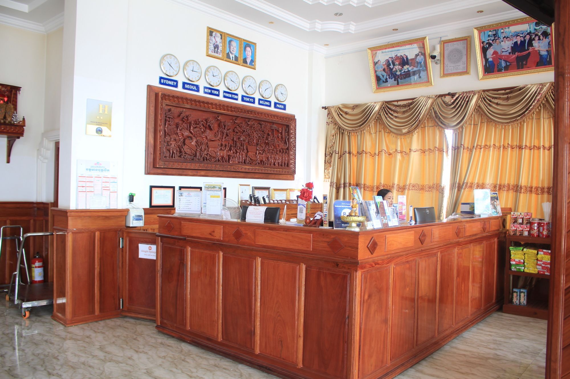 Emerald Bb Battambang Hotel Exterior foto